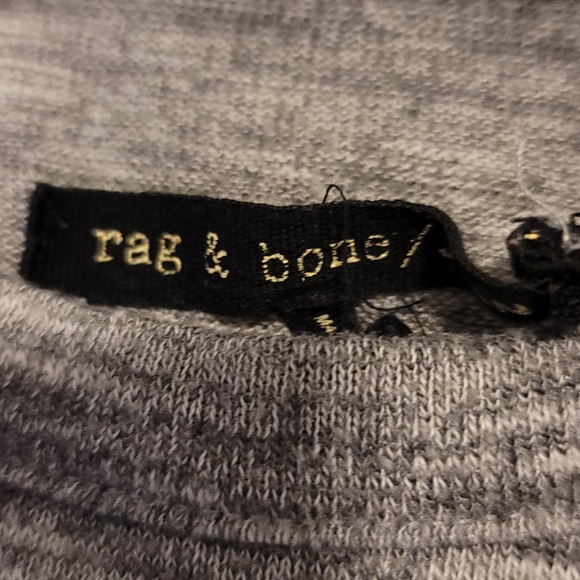 long sleeve / t-shirt. / free shipping - Picture 2 of 2